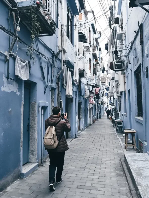 城市漫游封面海报